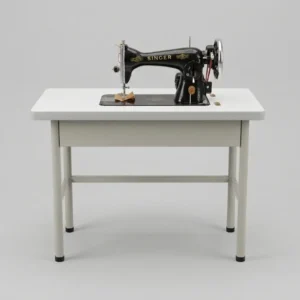 Máquina Singer Negrita con motor y mueble